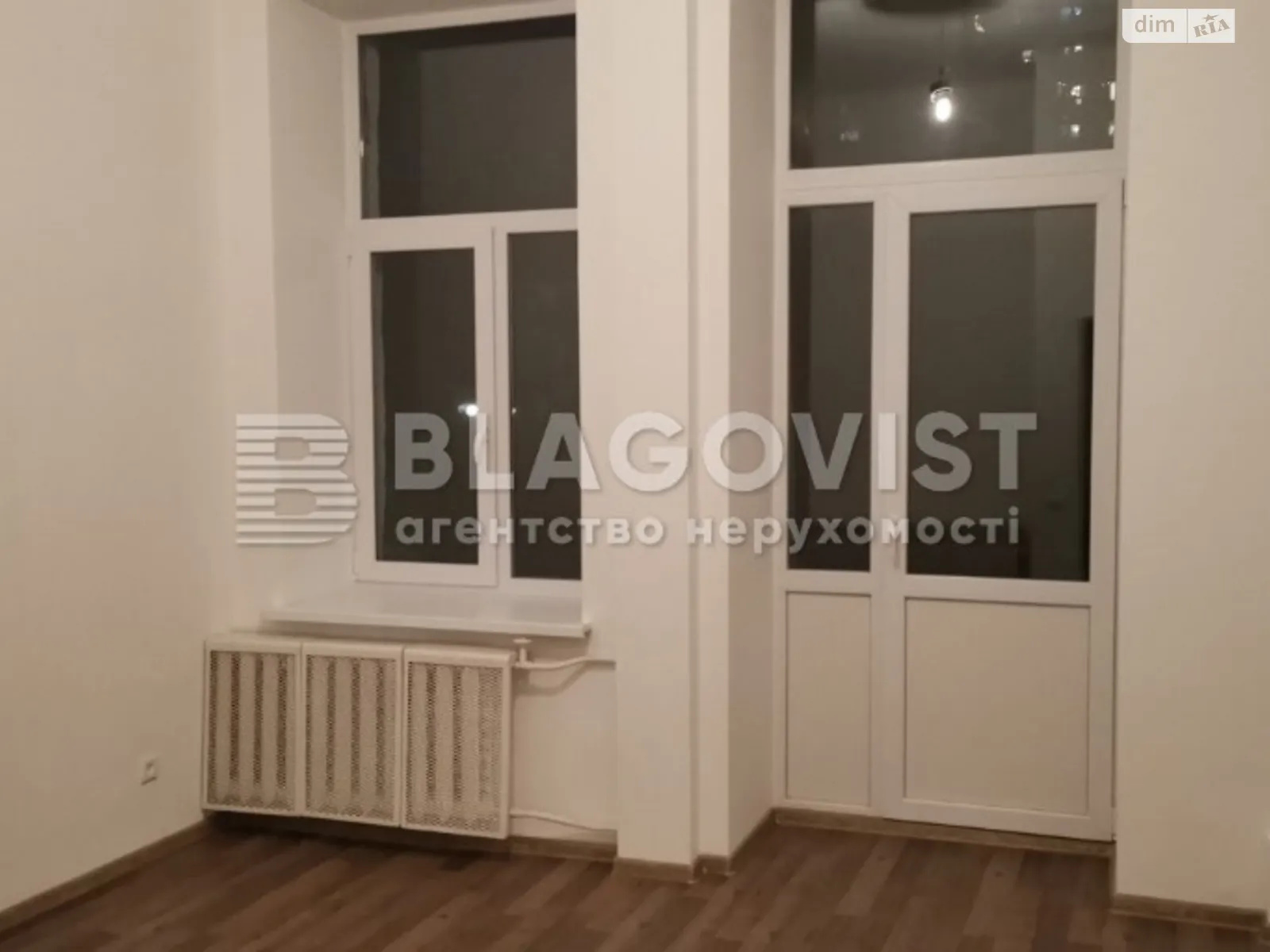 Продается 3-комнатная квартира 70 кв. м в Киеве, ул. Большая Васильковская, 81