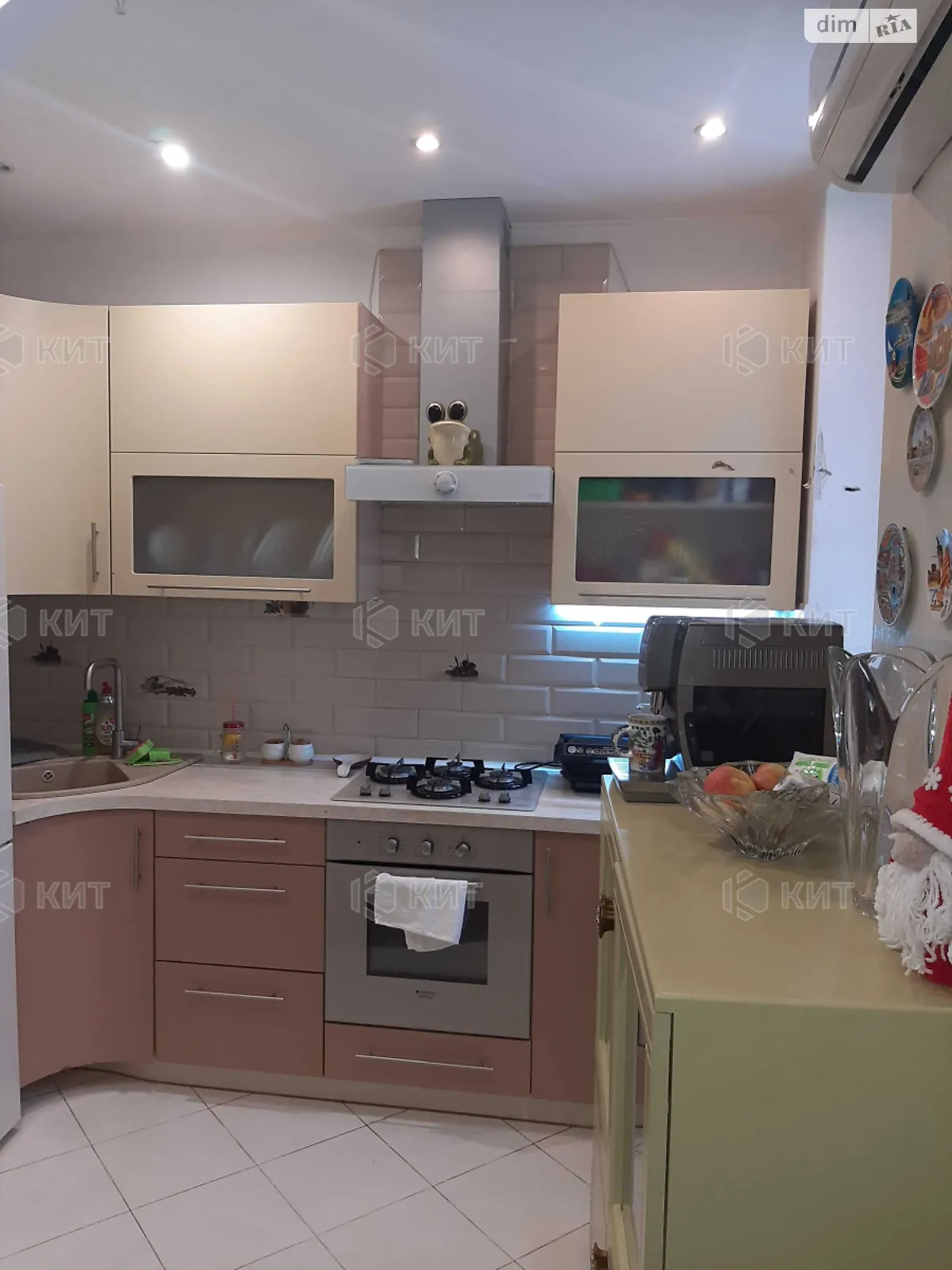 Продається 3-кімнатна квартира 70 кв. м у Харкові, цена: 75000 $ - фото 1