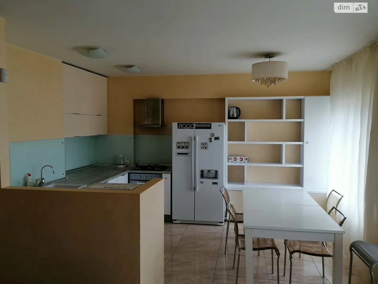 Продается 2-комнатная квартира 87 кв. м в Киеве, бул. Чоколовский, 10 - фото 1