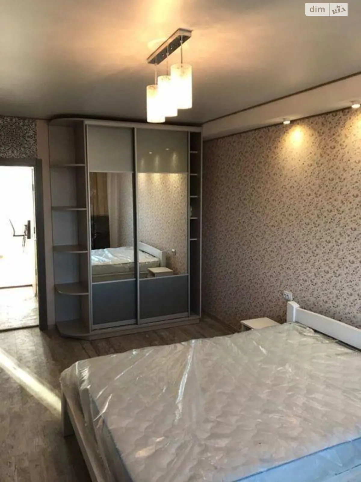 Продается 2-комнатная квартира 56 кв. м в Киеве, ул. Стеценко, 75 - фото 1