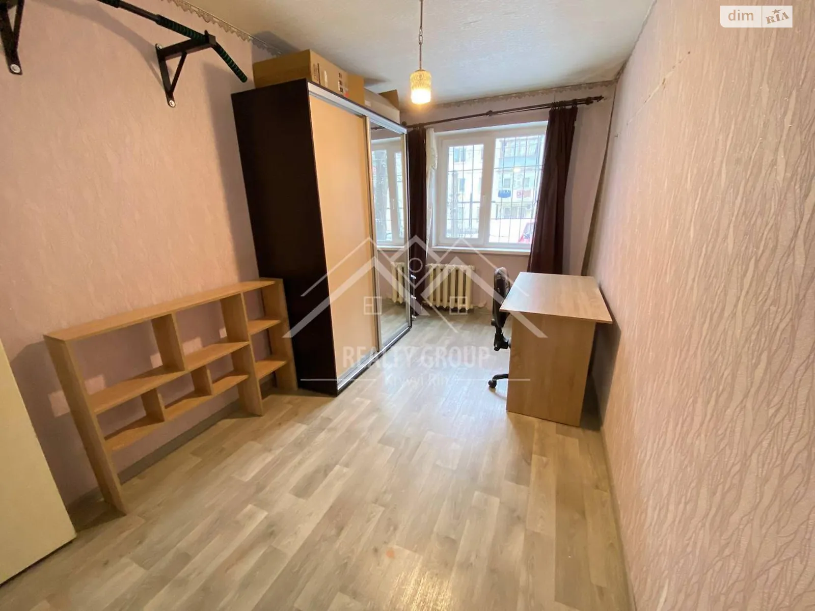 Продается 3-комнатная квартира 56 кв. м в Кривом Роге, цена: 16500 $