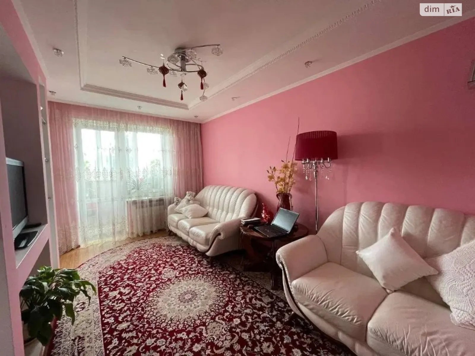 Продается 2-комнатная квартира 53.8 кв. м в Ровно, цена: 56000 $ - фото 1