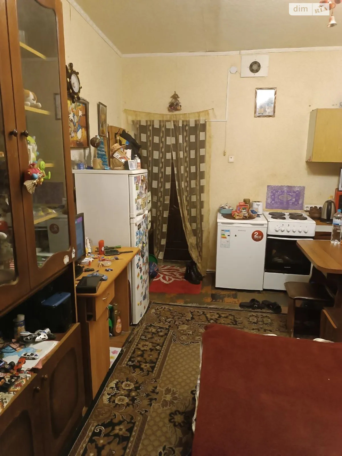Продается комната 27 кв. м в Киеве, цена: 15500 $