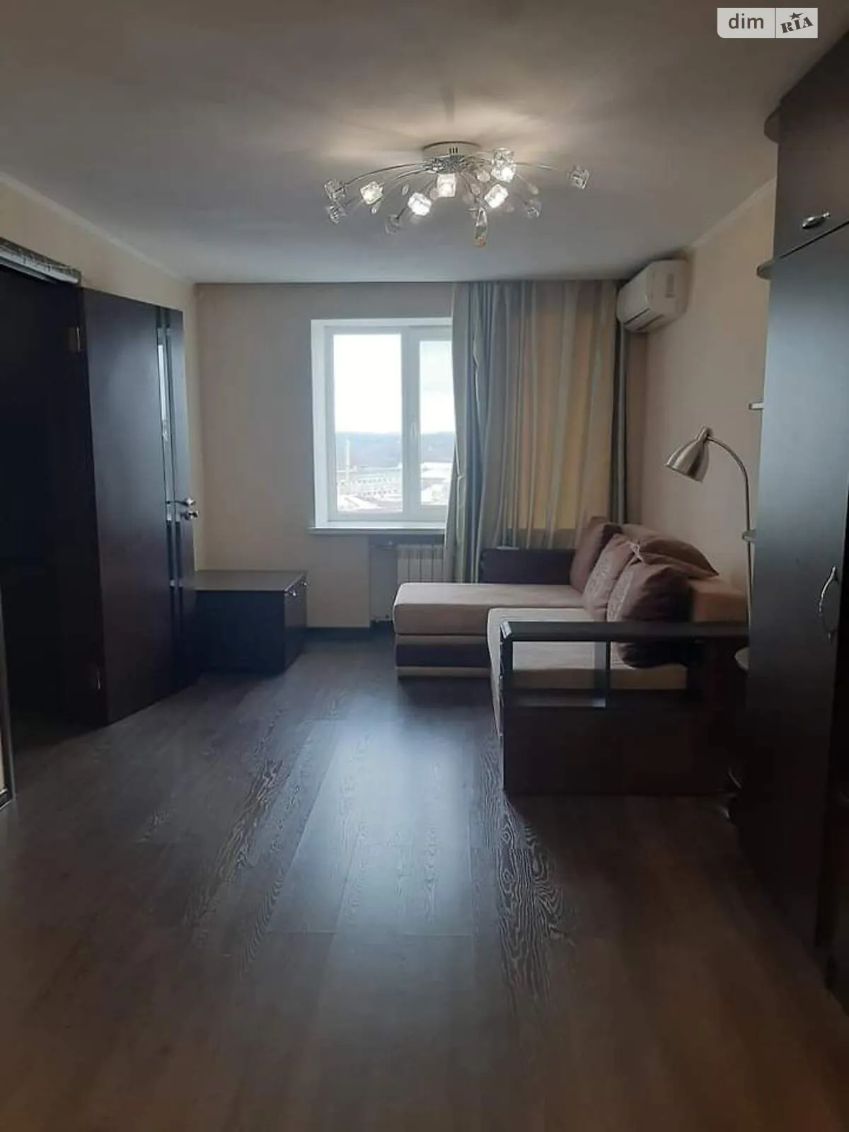 2-кімнатна квартира 43 кв. м у Запоріжжі, цена: 33800 $