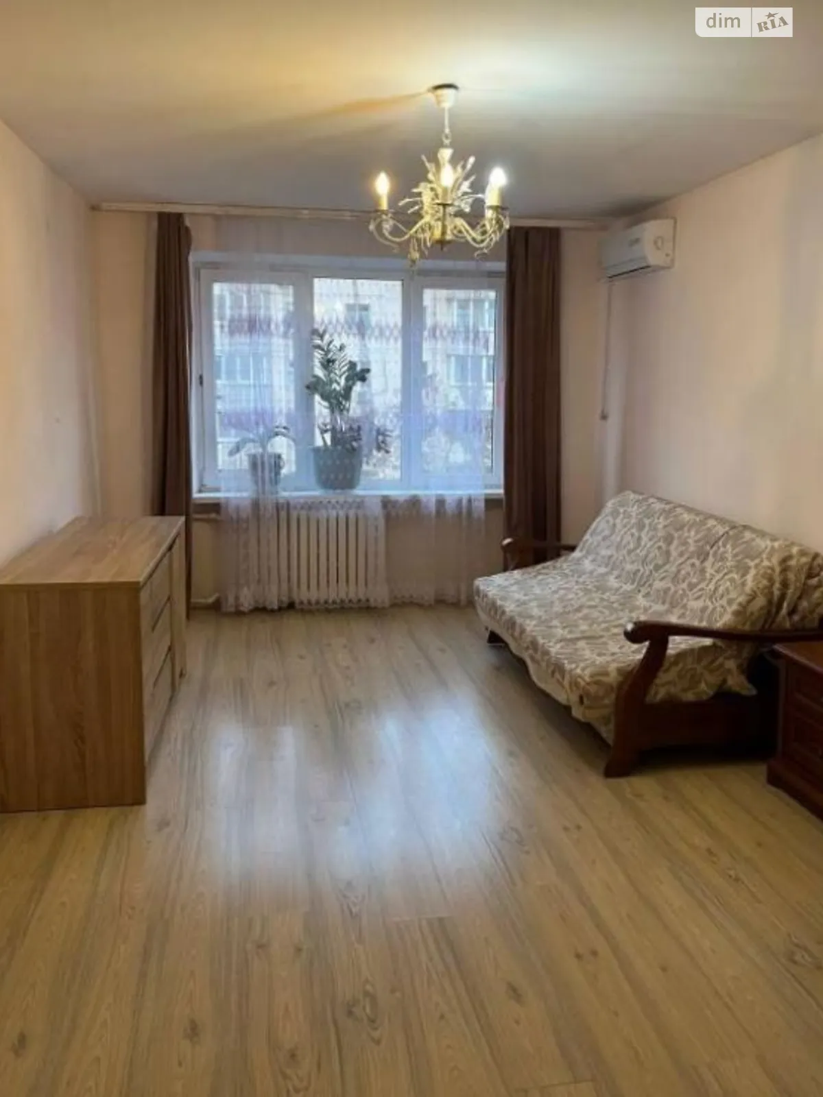 Продается 3-комнатная квартира 66 кв. м в Одессе, ул. Марсельская, 28 - фото 1