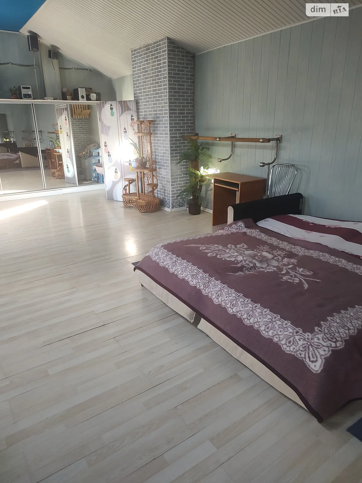 Сдается в аренду 1-комнатная квартира 48 кв. м в Черновцах, цена: 220 €