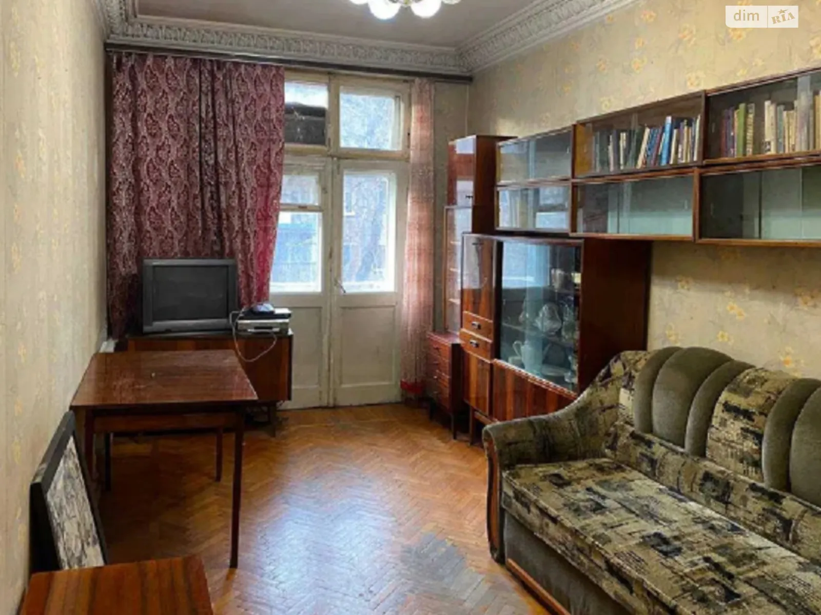 Продається 2-кімнатна квартира 58 кв. м у Одесі, вул. Качинського Леха, 9