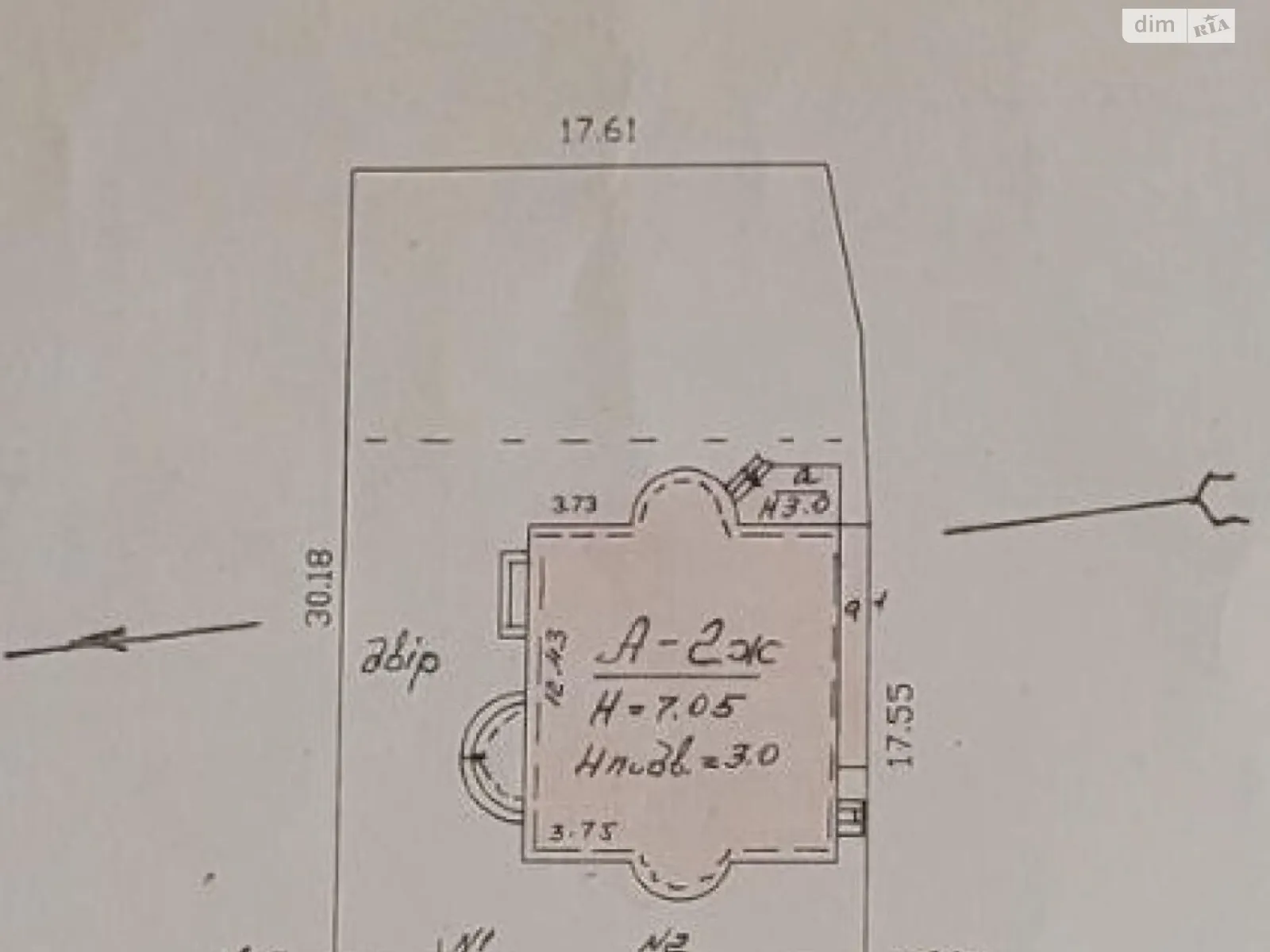 Продается дом на 3 этажа 370 кв. м с гаражом, цена: 400000 $ - фото 1