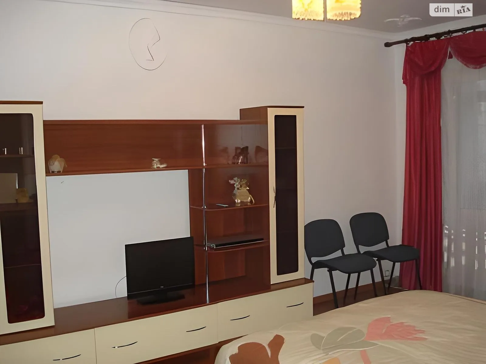 Продается 1-комнатная квартира 39 кв. м в Киеве, ул. Северная, 36 - фото 1