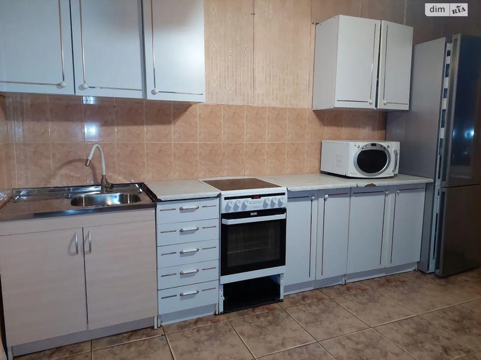 Продается 3-комнатная квартира 114 кв. м в Киеве, цена: 90000 $
