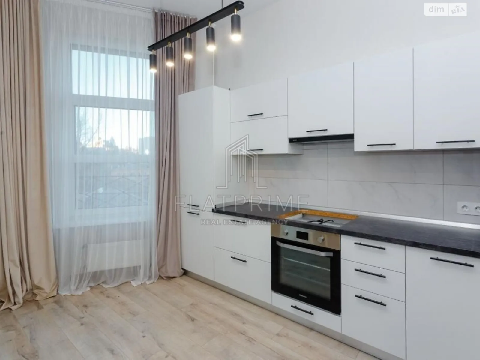 Продается 1-комнатная квартира 44 кв. м в Киеве, цена: 138000 $