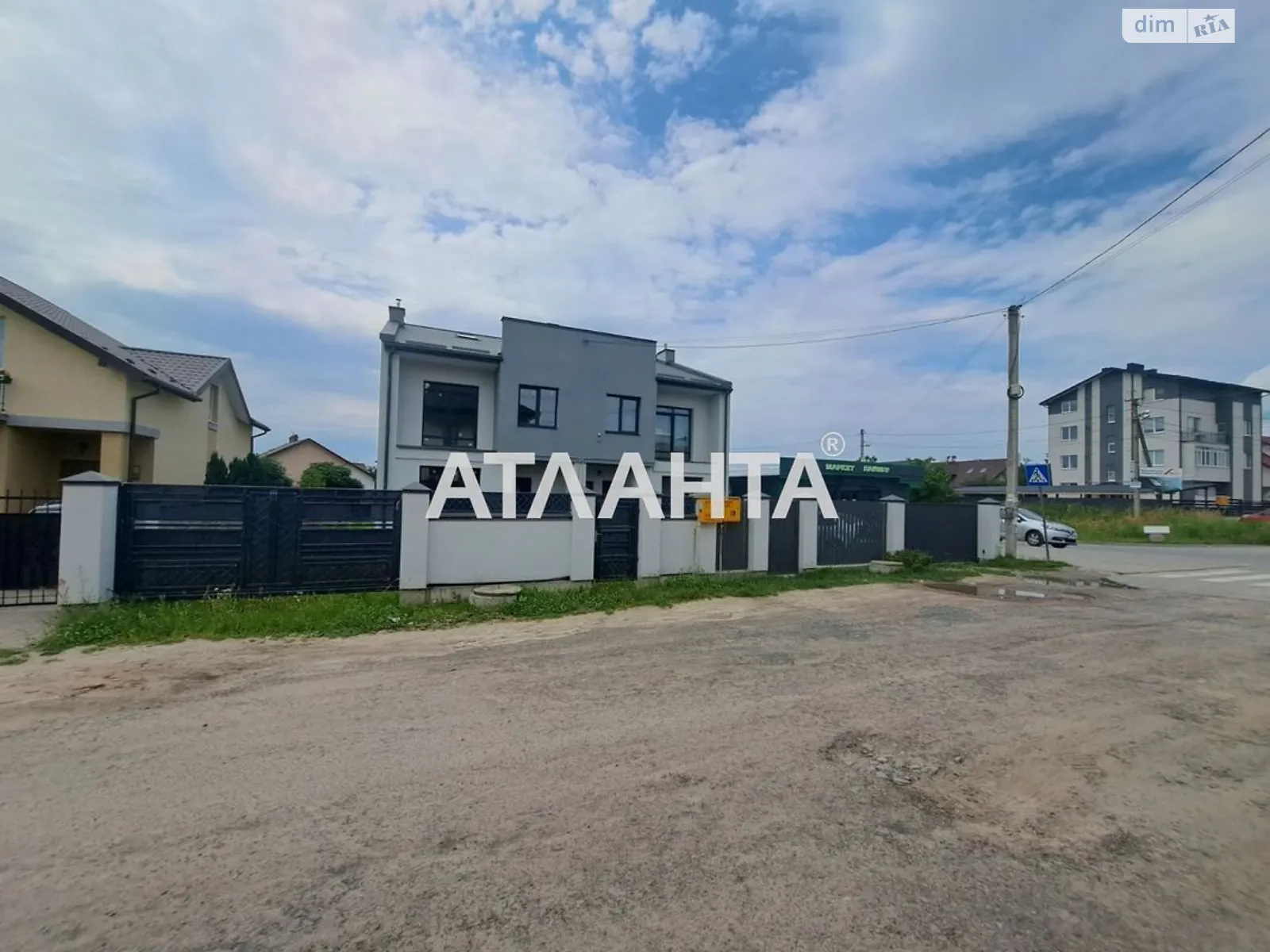 Продается дом на 2 этажа 126 кв. м с мансардой, цена: 135000 $ - фото 1