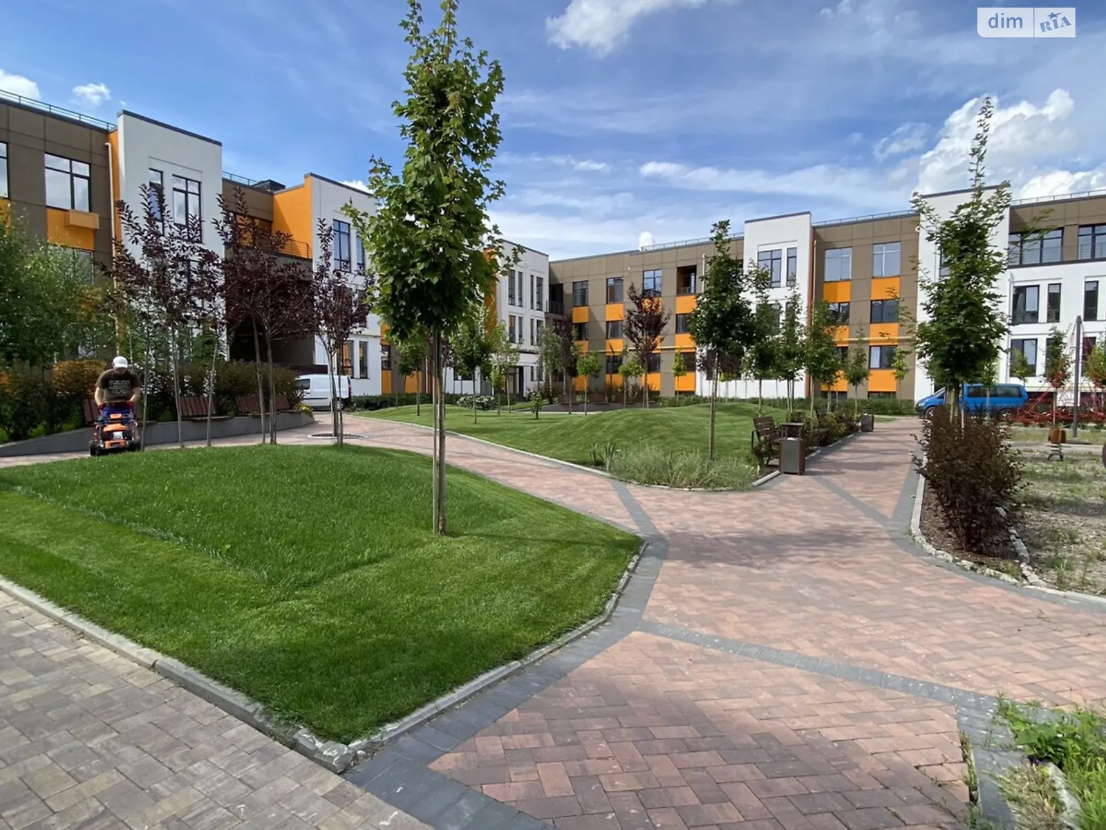 Продається 3-кімнатна квартира 95.2 кв. м у Ірпені, вул. Наталії Околитенко(Ломоносова), 81 - фото 1