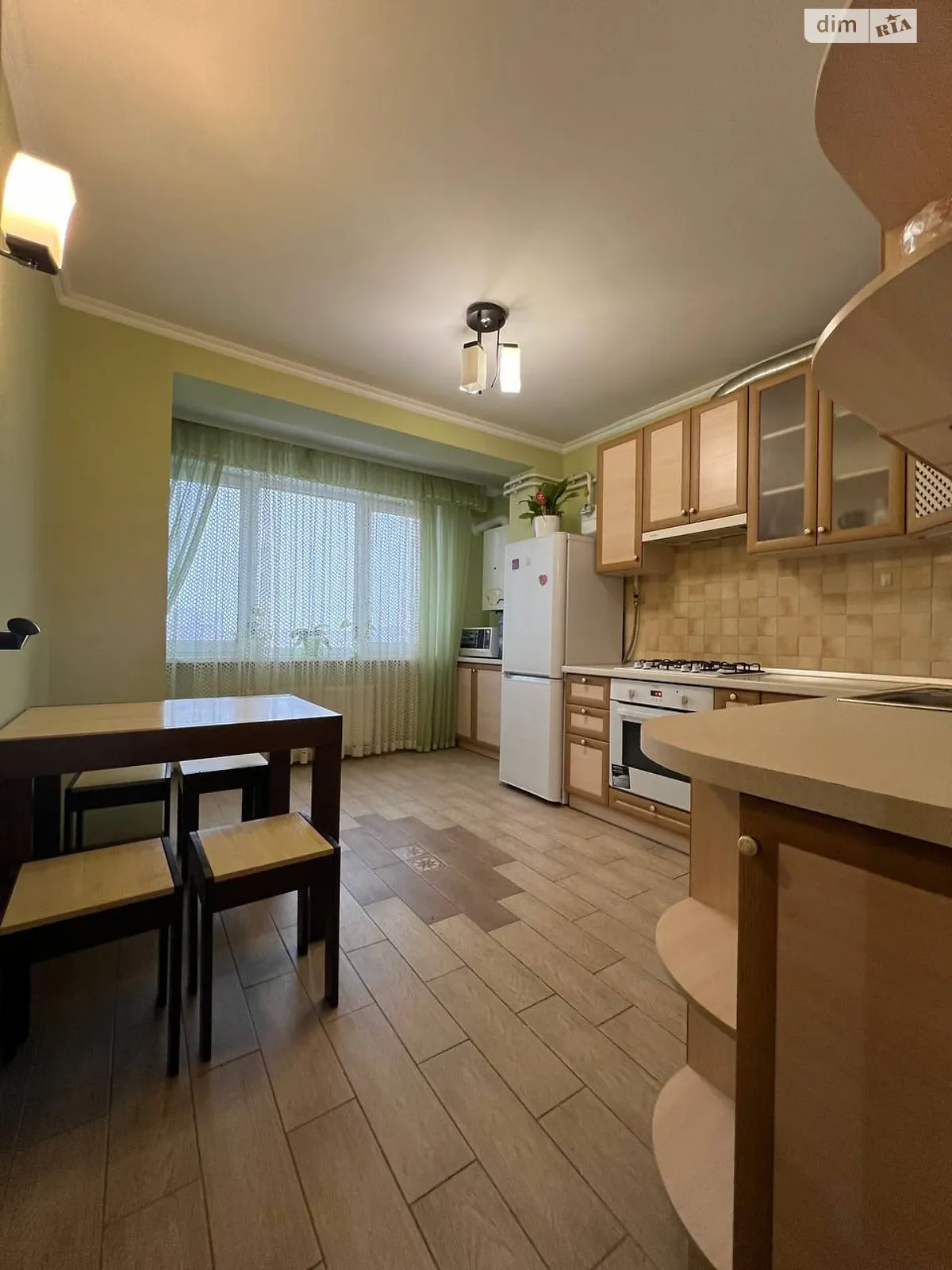Сдается в аренду 2-комнатная квартира 49 кв. м в Ровно, ул. Видинская