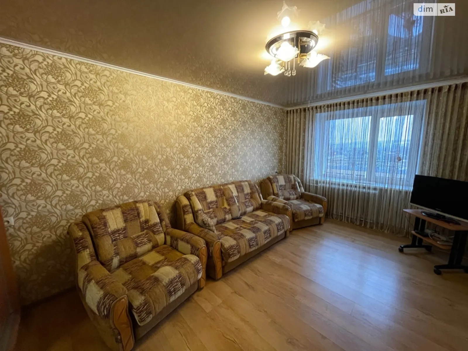 Продається 1-кімнатна квартира 37.7 кв. м у Хмельницькому, вул. Чорновола - фото 1