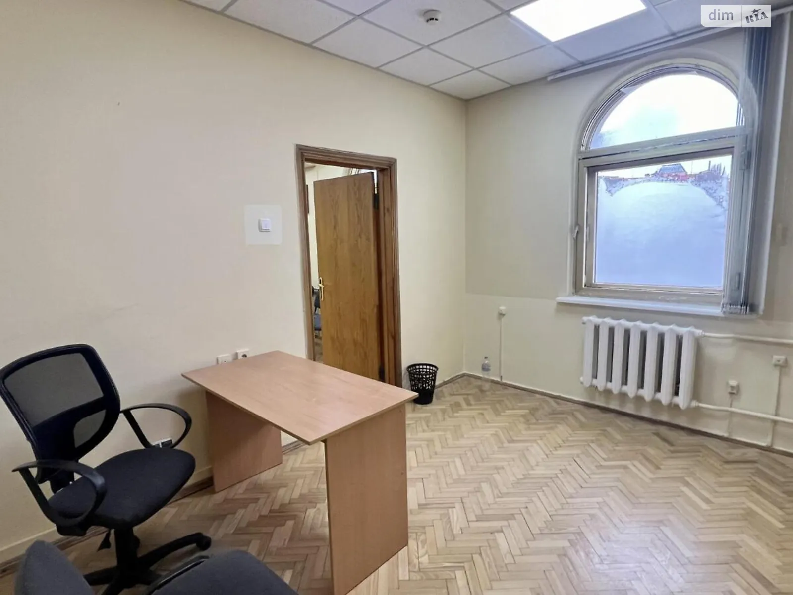 Сдается в аренду офис 430 кв. м в бизнес-центре - фото 3