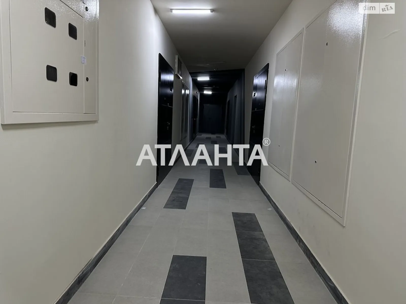 Продается 1-комнатная квартира 45 кв. м в Киеве, ул. Зинаиды Тулуб(Некрасова (Троещина)), 2Б