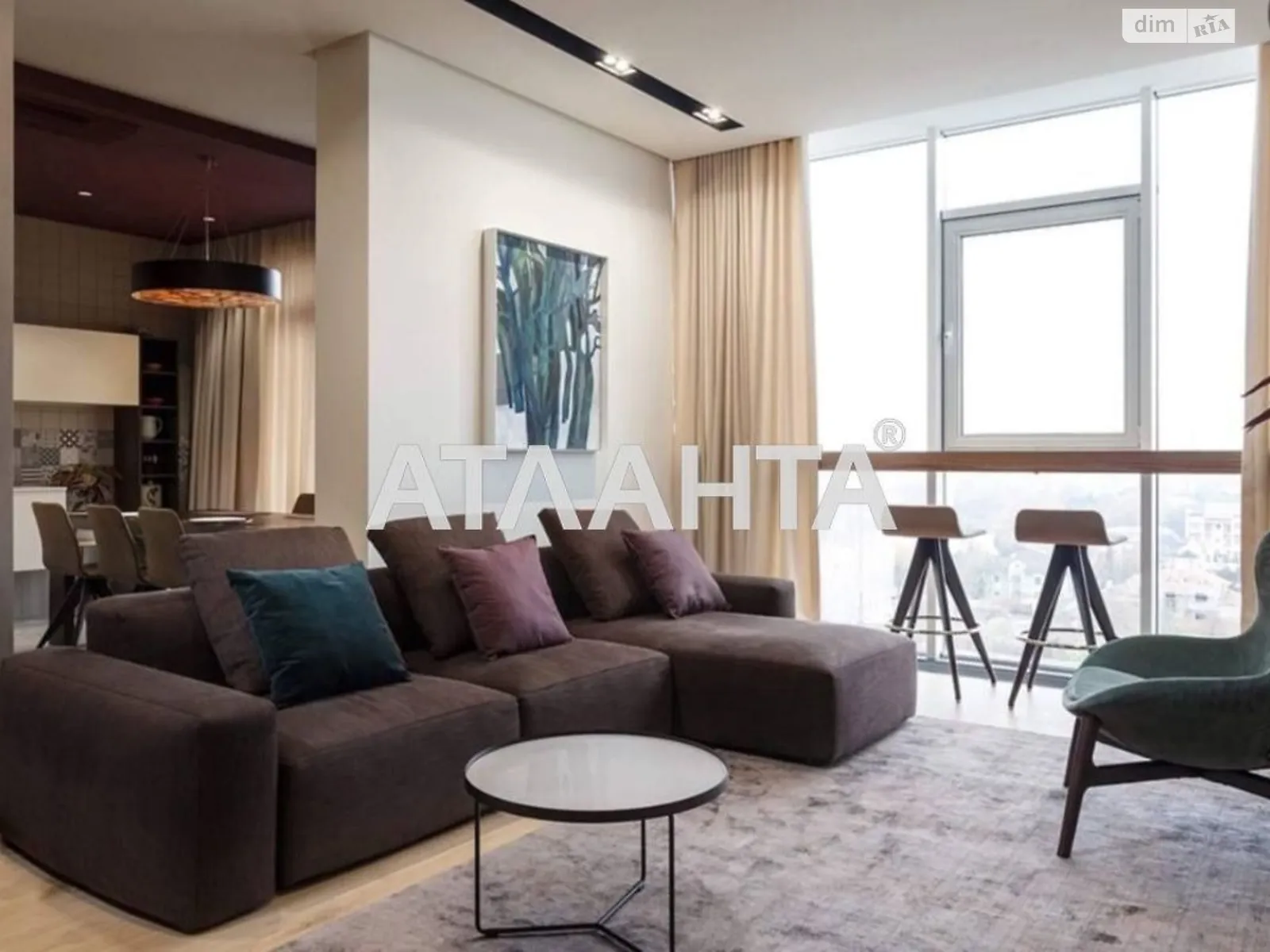 Продается 1-комнатная квартира 38.9 кв. м в Одессе, бул. Французский, 60В - фото 1