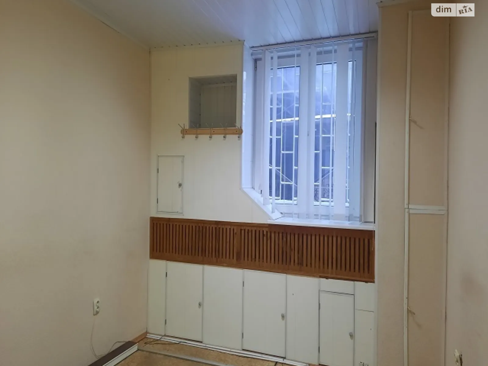Здається в оренду офіс 14.3 кв. м в бізнес-центрі, цена: 2000 грн - фото 1