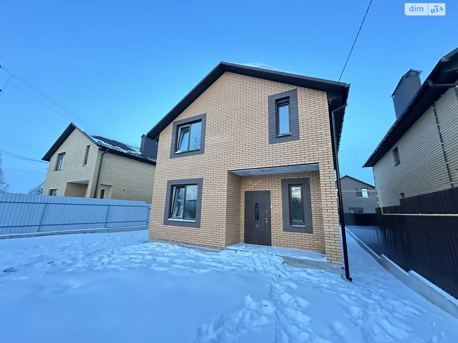 Продається будинок 2 поверховий 120 кв. м з балконом, цена: 91999 $ - фото 1
