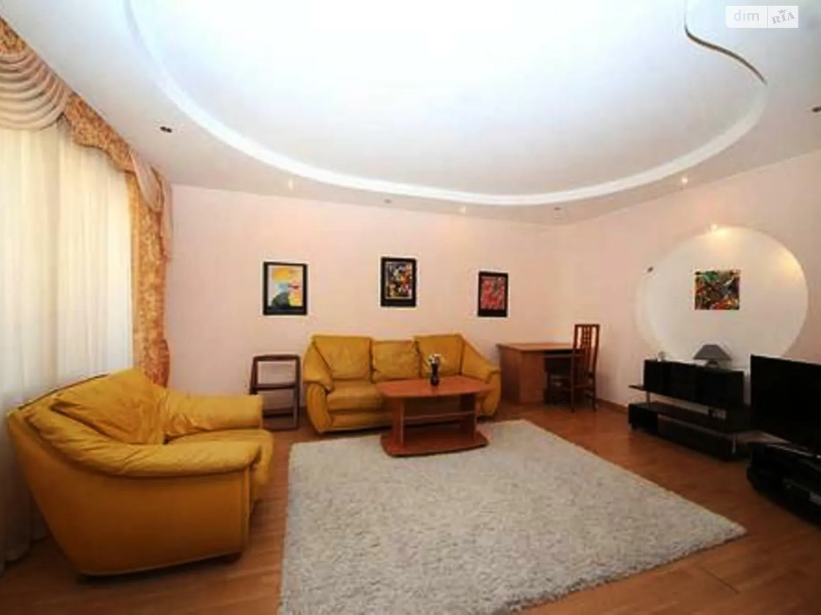 Продается 2-комнатная квартира 75 кв. м в Киеве, ул. Олеся Гончара, 59 - фото 1
