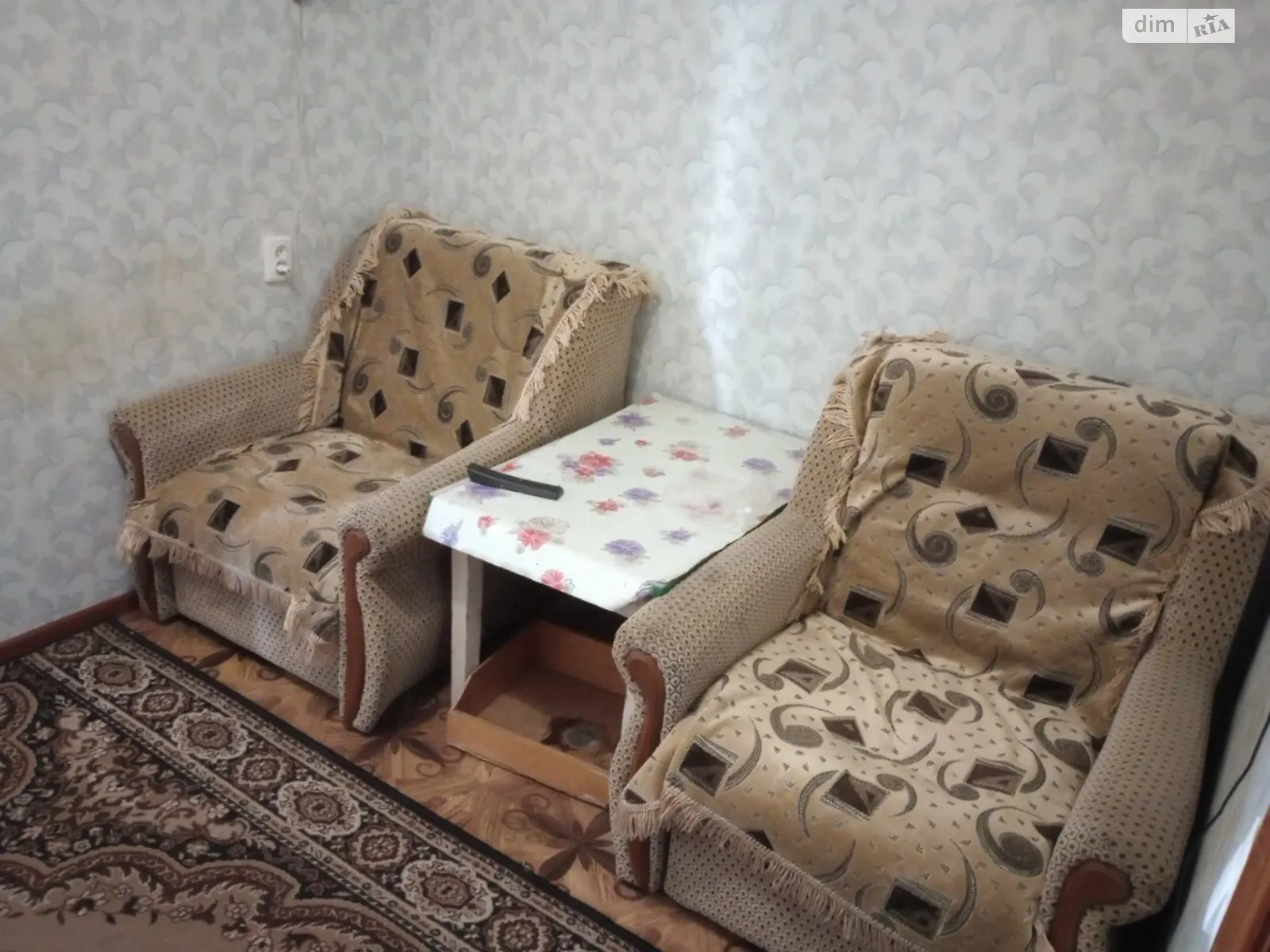 Здається в оренду кімната 56 кв. м у Києві, цена: 2000 грн - фото 1
