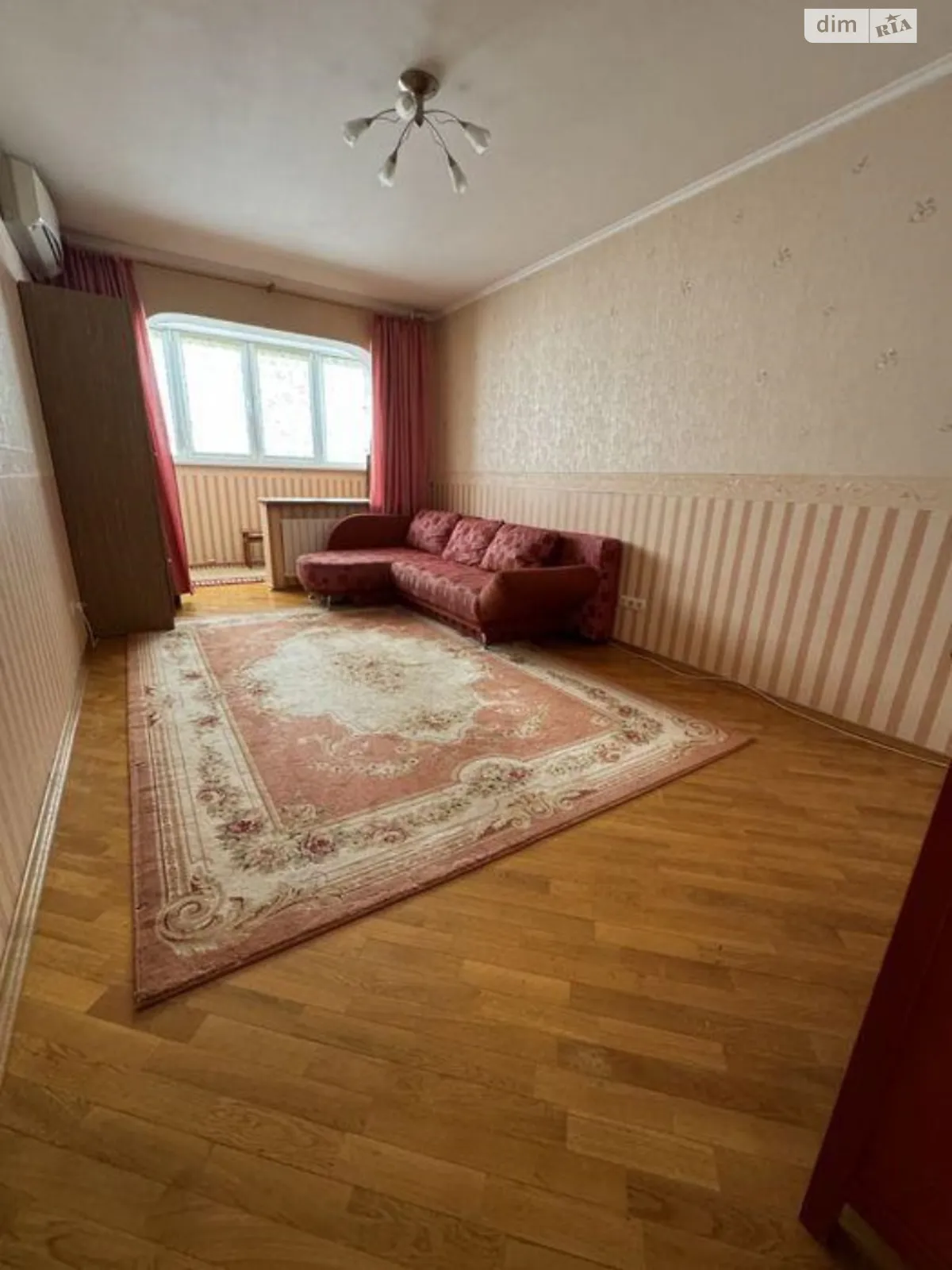 Продается 2-комнатная квартира 56.2 кв. м в Киеве, ул. Александра Мишуги, 3 - фото 1