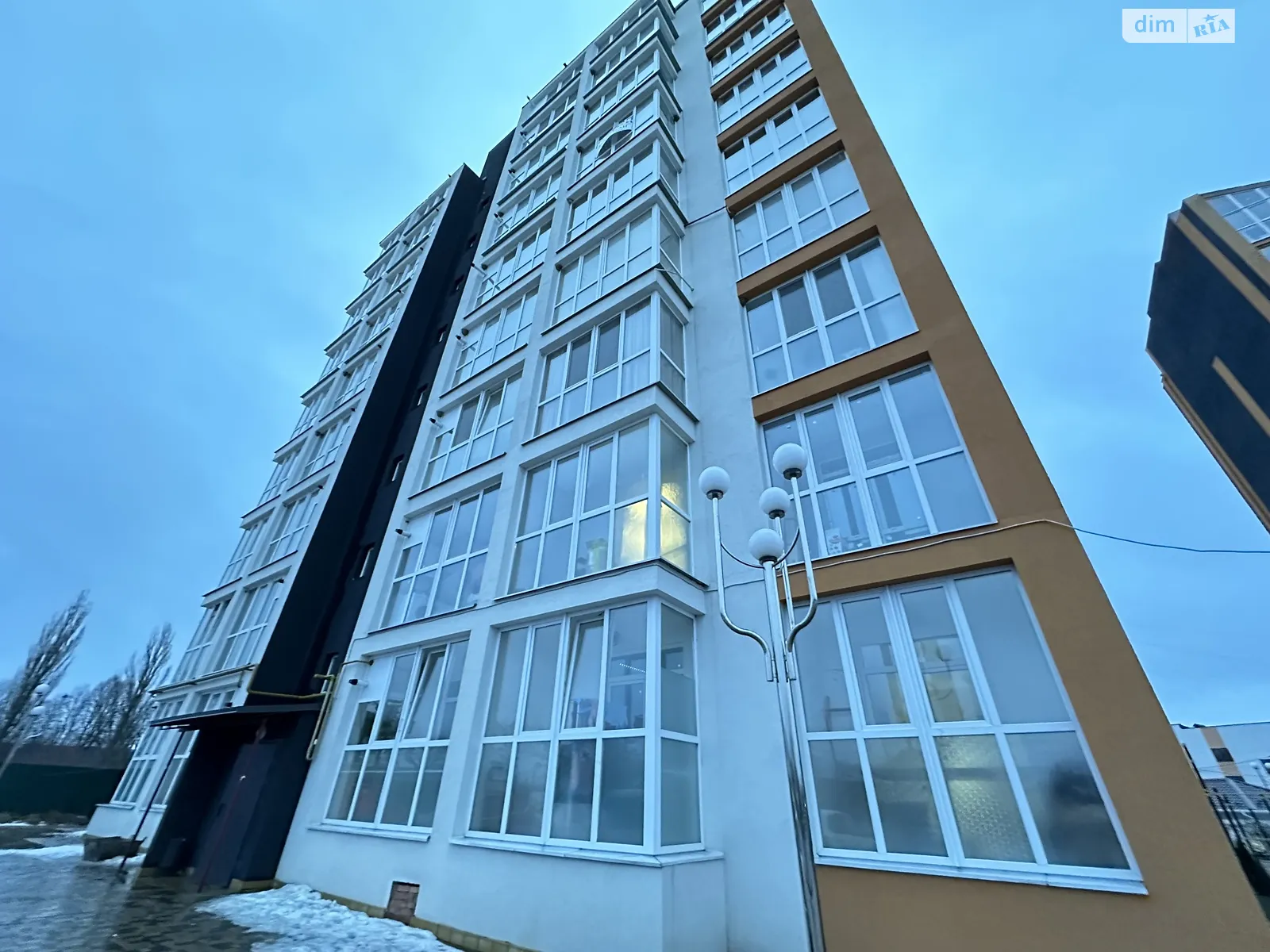 Продается 1-комнатная квартира 41 кв. м в Агрономичном, ул. Молодежная, 37 - фото 1
