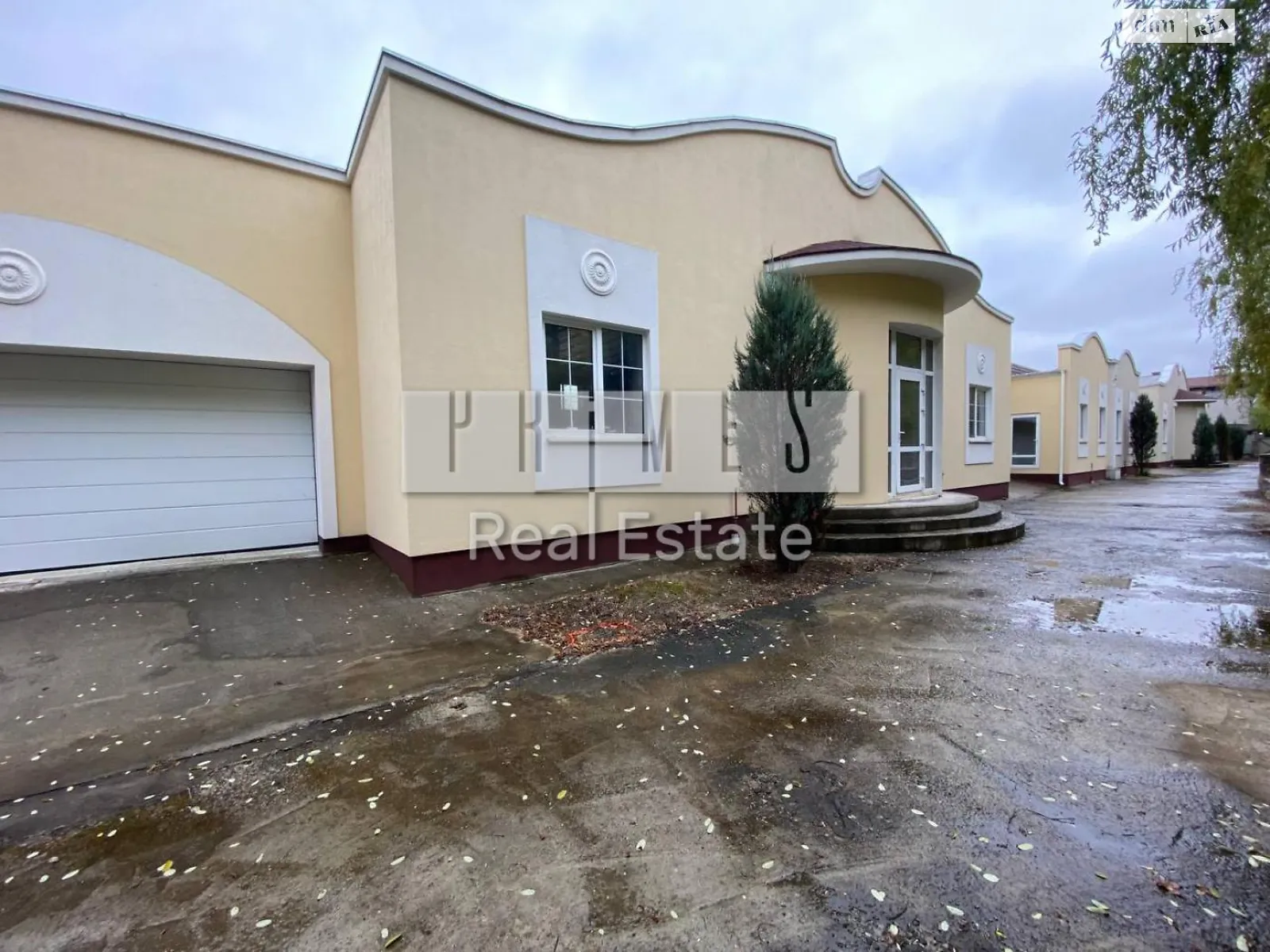 Продається одноповерховий будинок 650 кв. м з каміном - фото 2