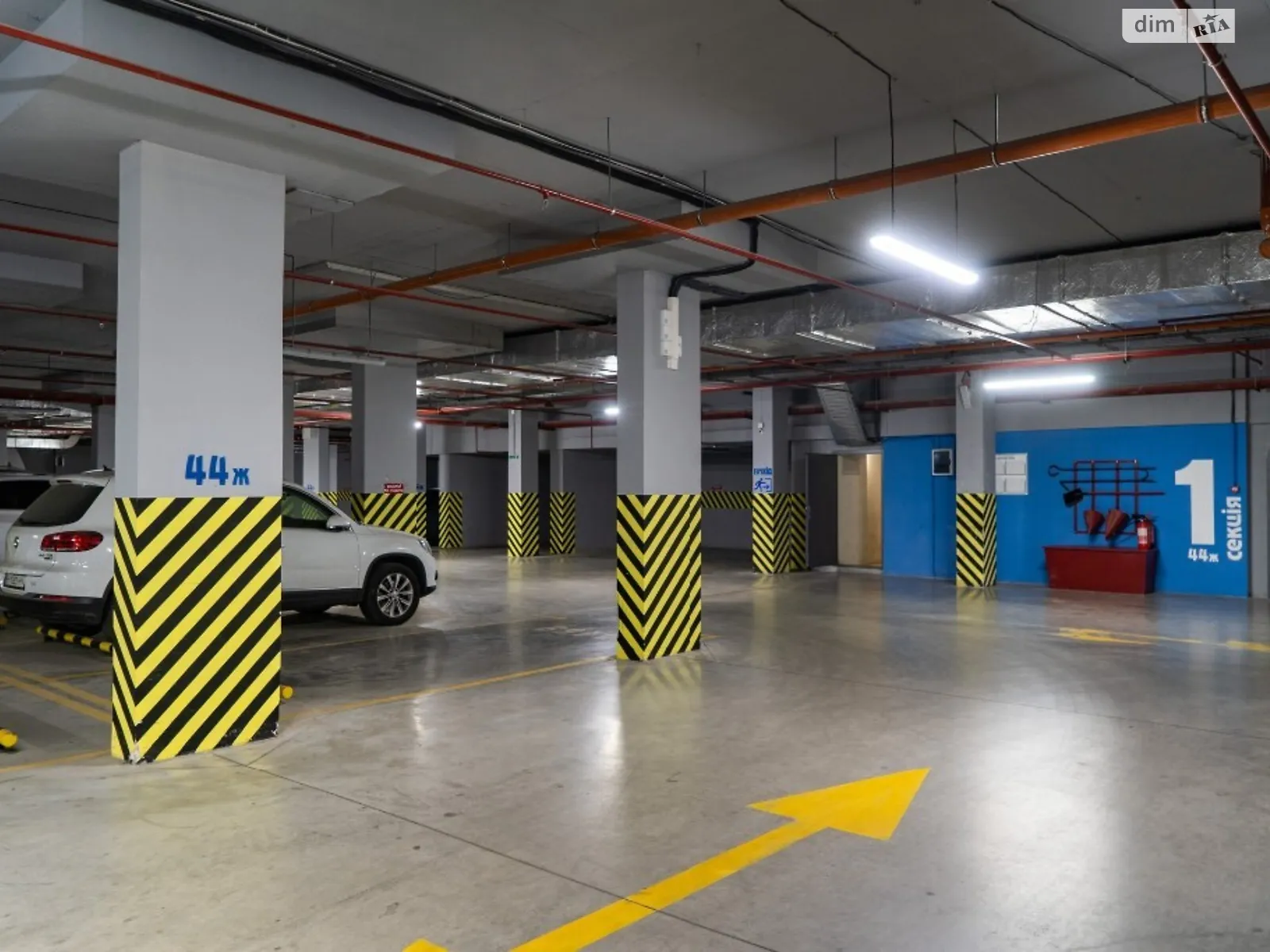 Продается подземный паркинг под легковое авто на 14 кв. м - фото 2