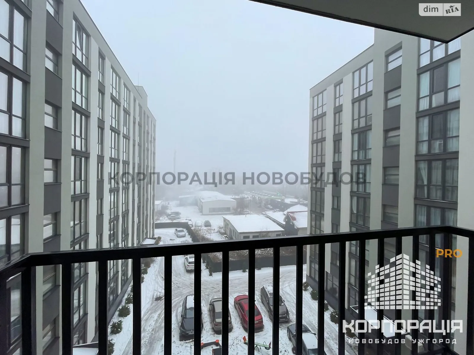 Продається 2-кімнатна квартира 59 кв. м у Ужгороді, цена: 56050 $