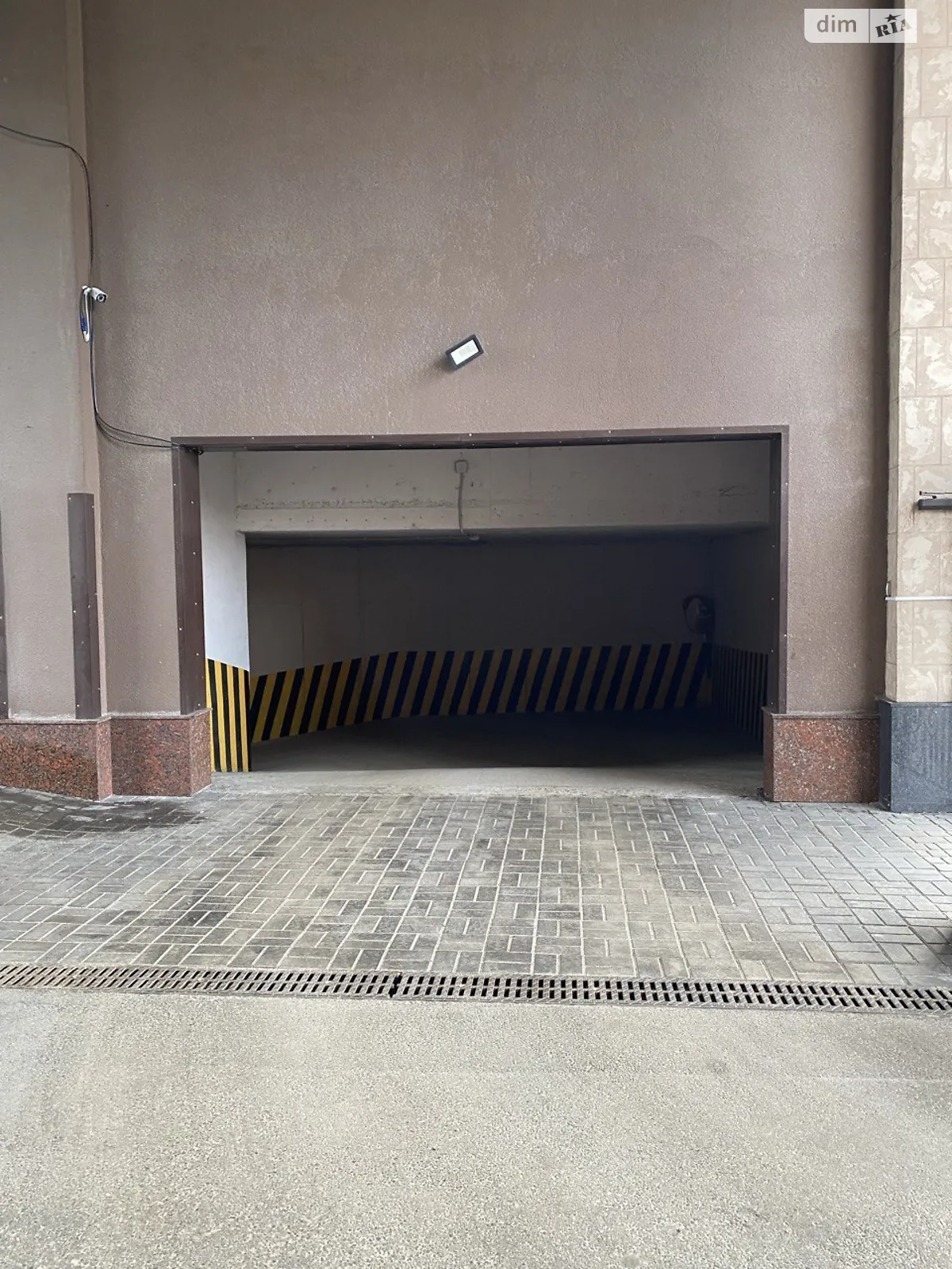 Продається підземний паркінг під легкове авто на 18 кв. м - фото 2
