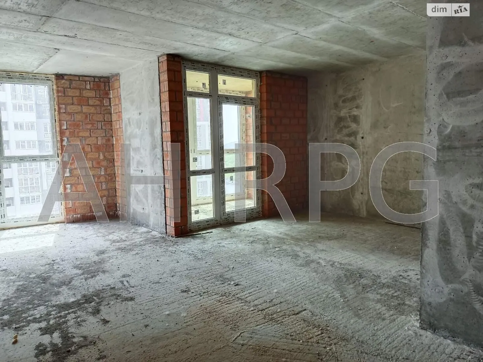 Продается 1-комнатная квартира 61 кв. м в Киеве, цена: 3562400 грн