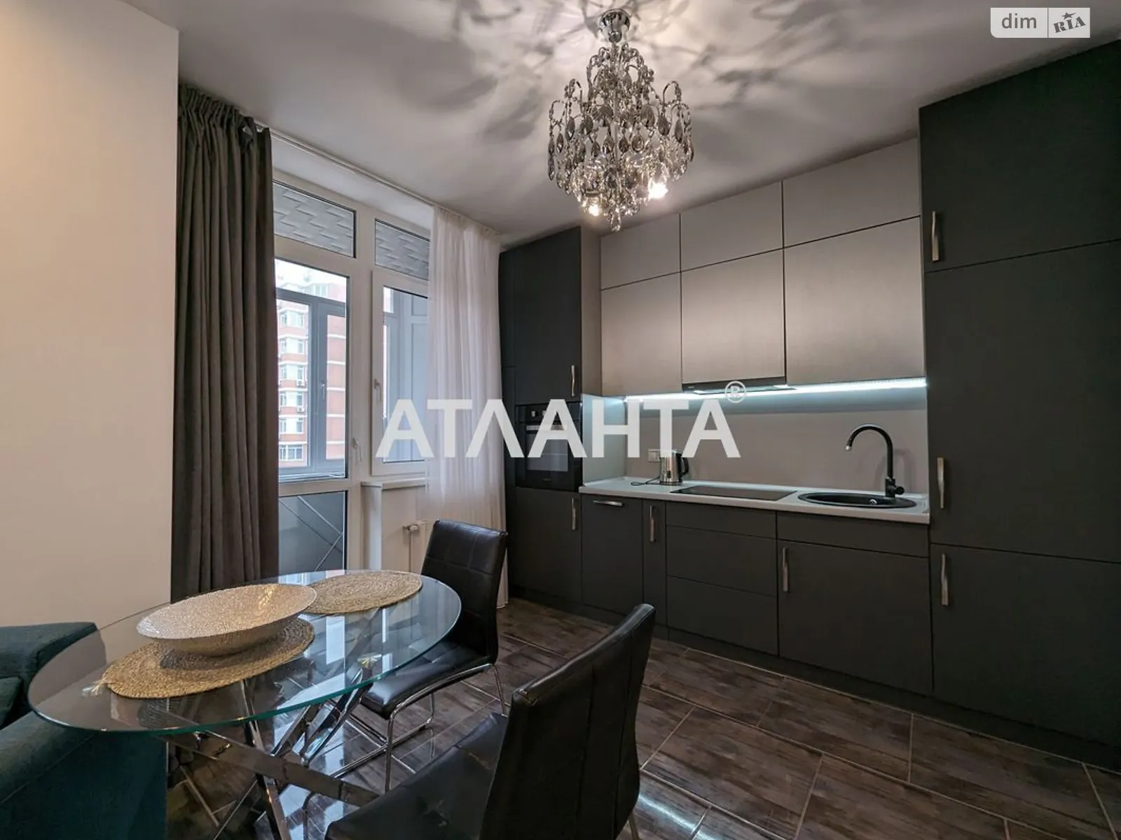Продается 1-комнатная квартира 41.7 кв. м в Одессе, ул. Проценко, 503 - фото 1