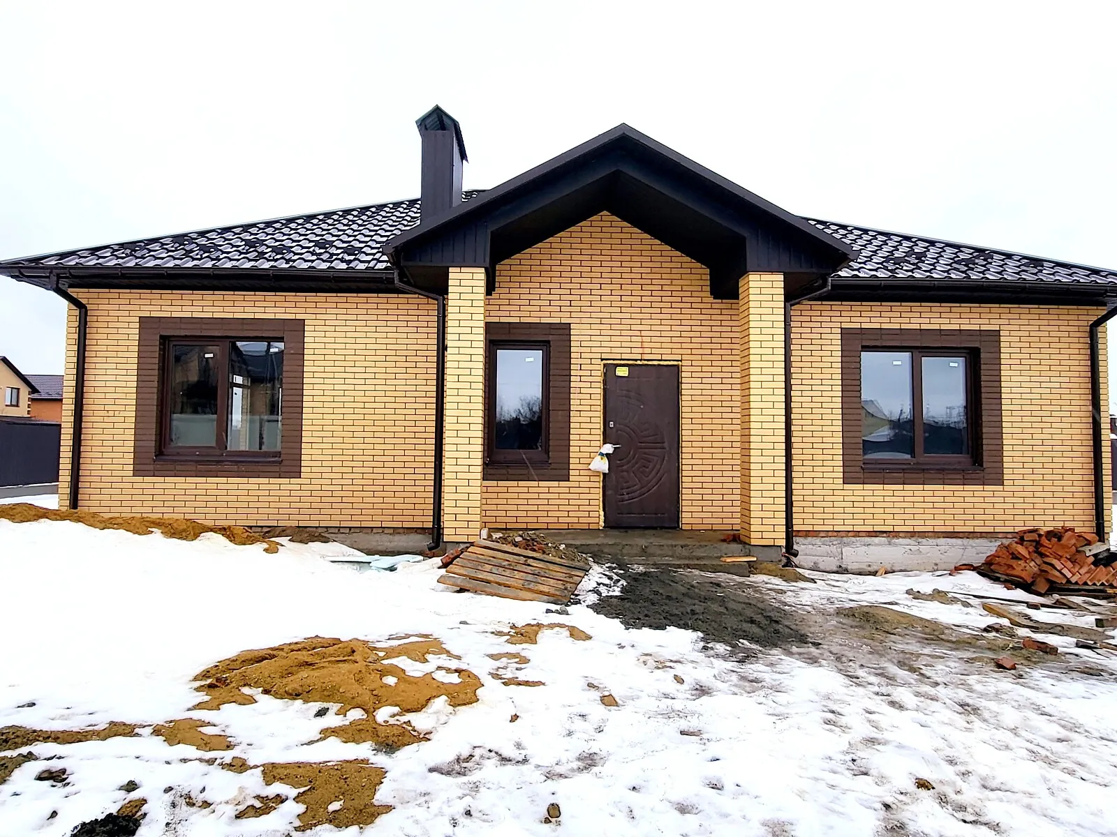 Продається одноповерховий будинок 105 кв. м з терасою, цена: 82000 $ - фото 1