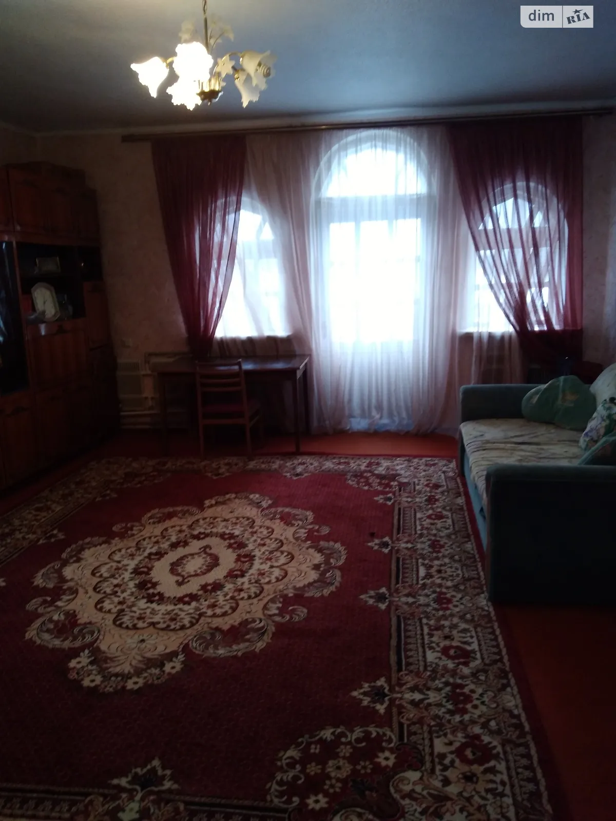 Продається будинок 2 поверховий 137 кв. м з гаражем, цена: 70000 €