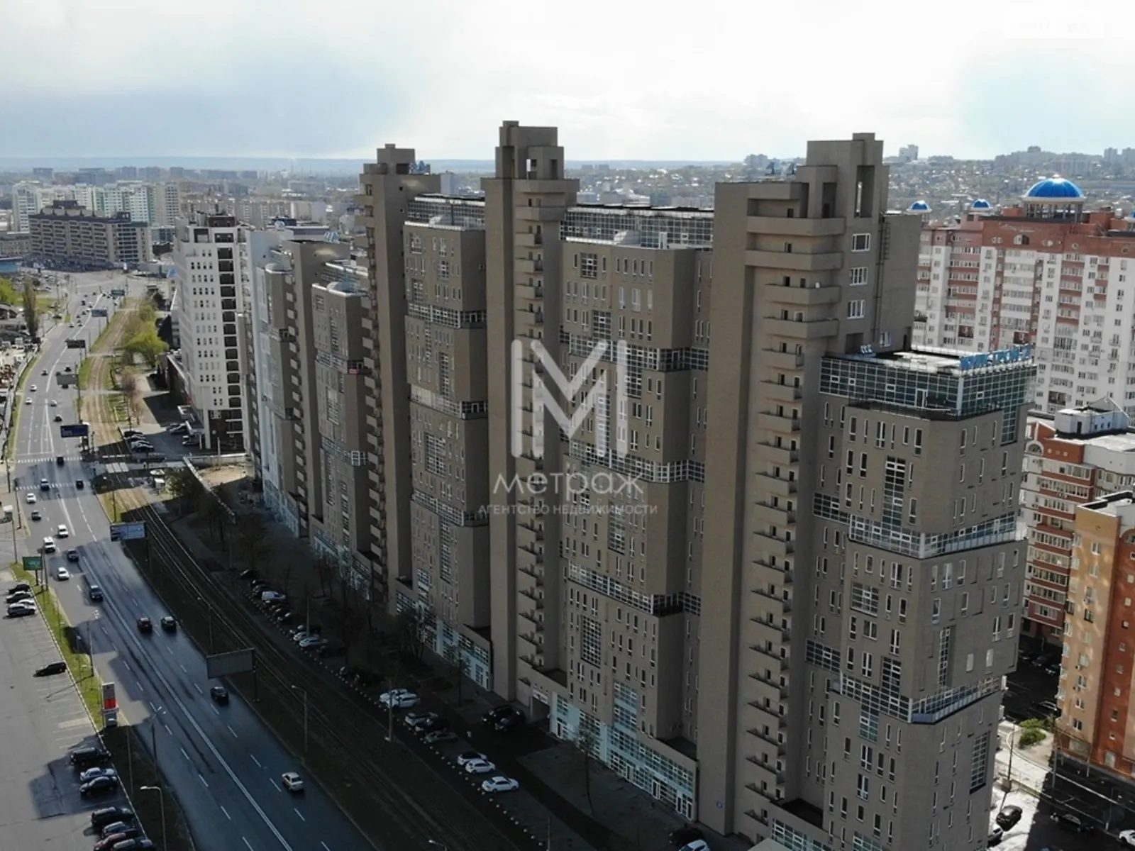 Продается 3-комнатная квартира 105 кв. м в Харькове, ул. Клочковская, 117 - фото 1