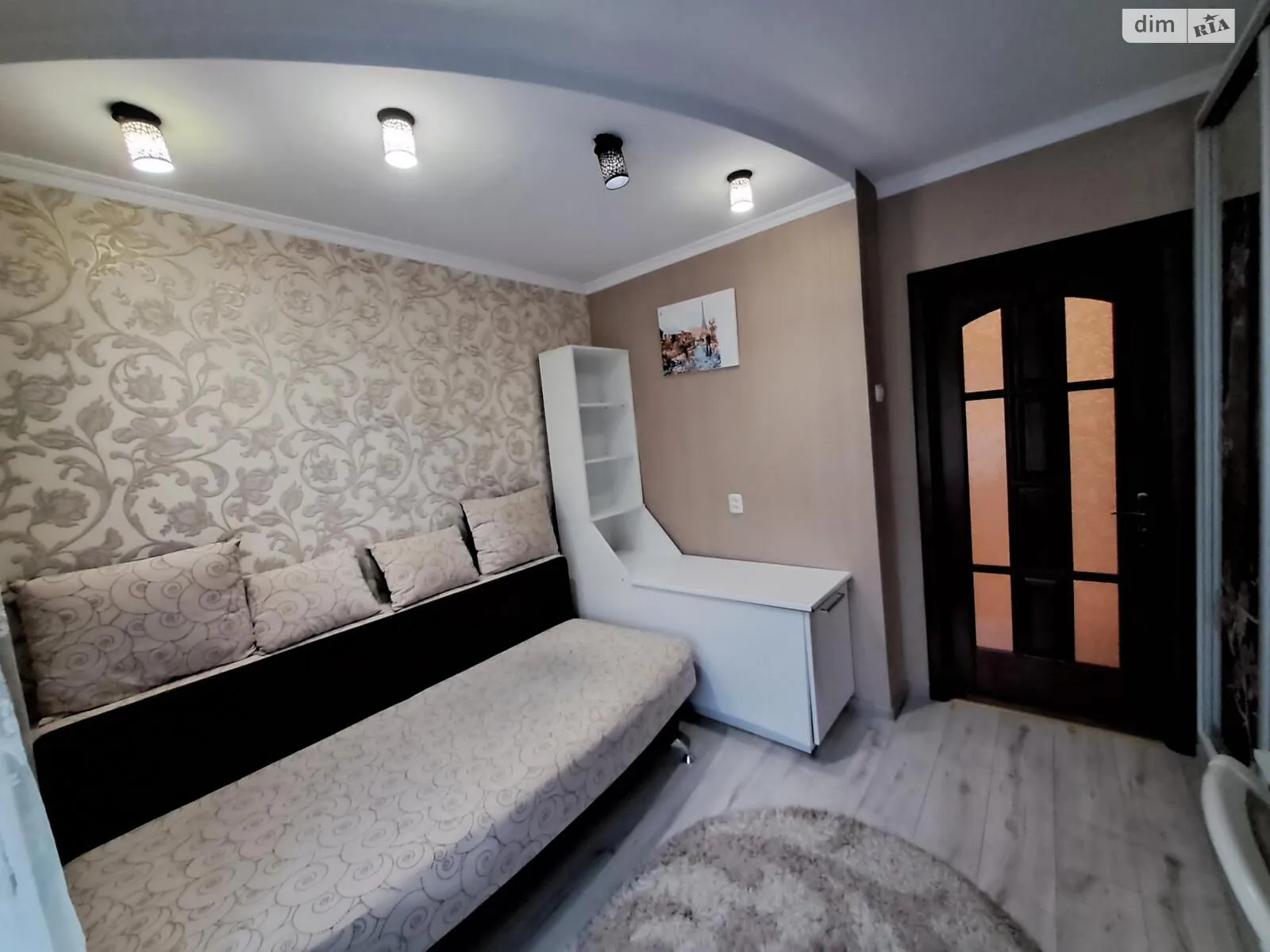Продается 4-комнатная квартира 85 кв. м в Ивано-Франковске, цена: 74500 $