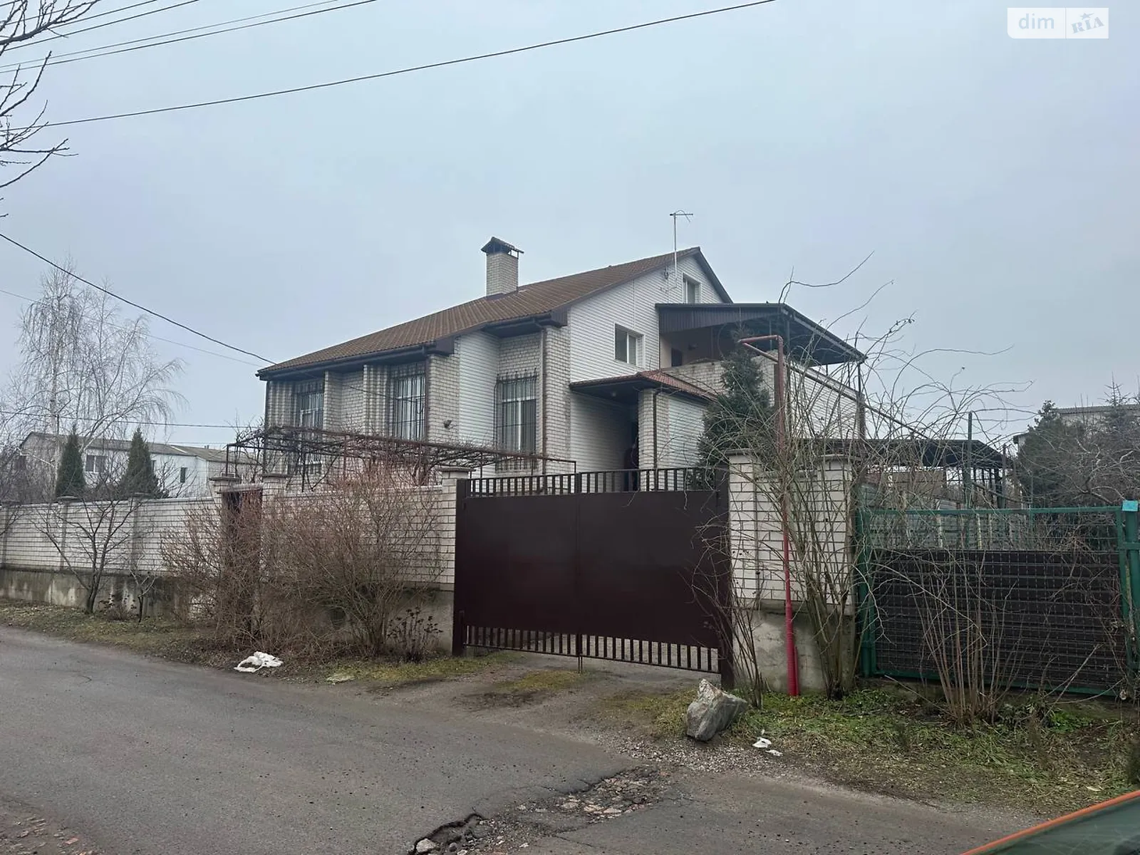 Продается дом на 2 этажа 390 кв. м с террасой, цена: 205000 $