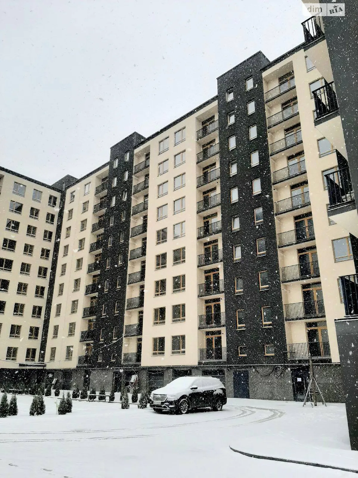 Продается 2-комнатная квартира 61 кв. м в Ивано-Франковске, цена: 54000 $