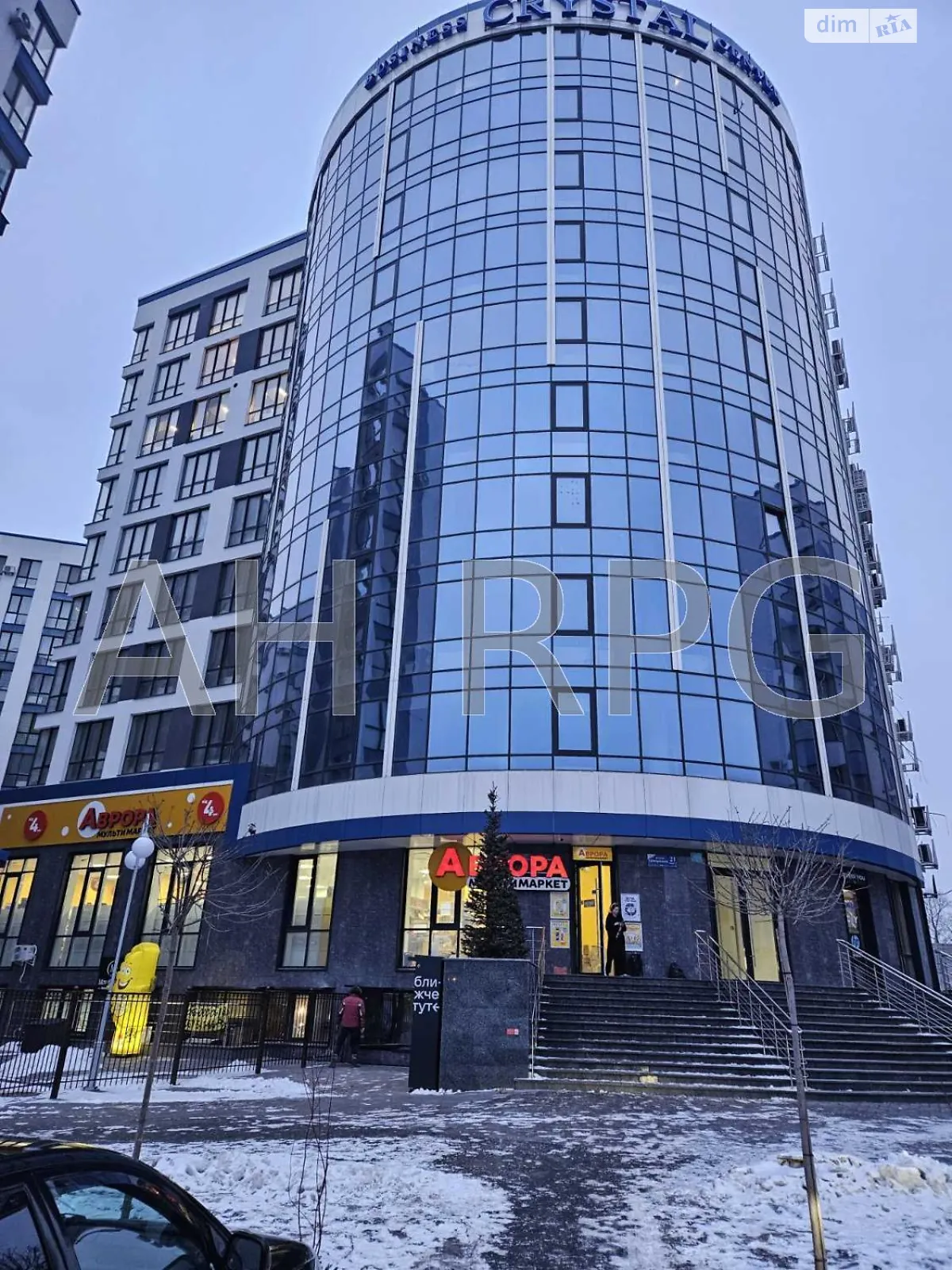 Продается объект сферы услуг 181 кв. м в 11-этажном здании - фото 2