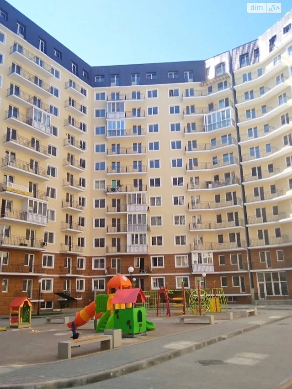 Продается 1-комнатная квартира 40 кв. м в Одессе, ул. Люстдорфская дорога, 100В