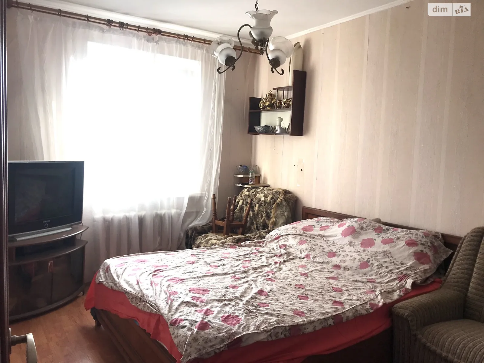 Продается 2-комнатная квартира 52 кв. м в Черноморске, цена: 33000 $