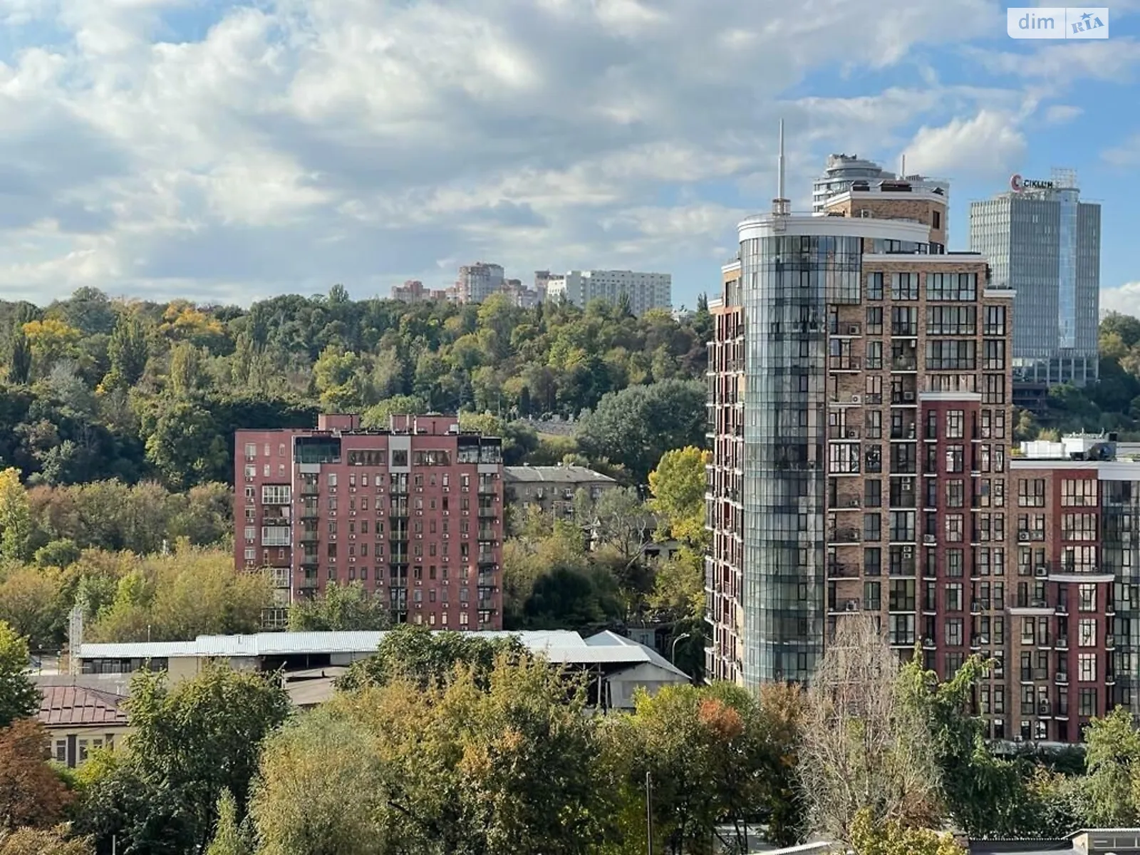 Продається 2-кімнатна квартира 100 кв. м у Києві, вул. Антоновича(Горького), 109