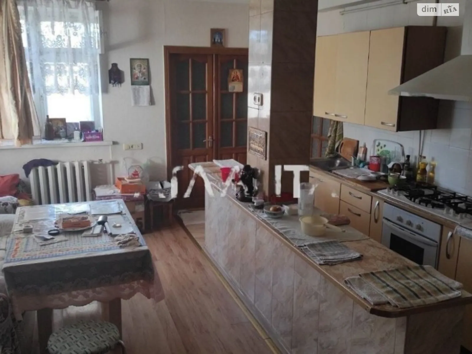 Продается дом на 2 этажа 153 кв. м с участком, цена: 105000 $ - фото 1