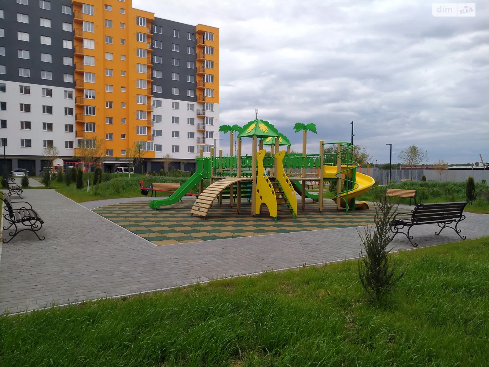 Продается 1-комнатная квартира 50 кв. м в Винницких Хуторах, Немировское шоссе, 94 - фото 1