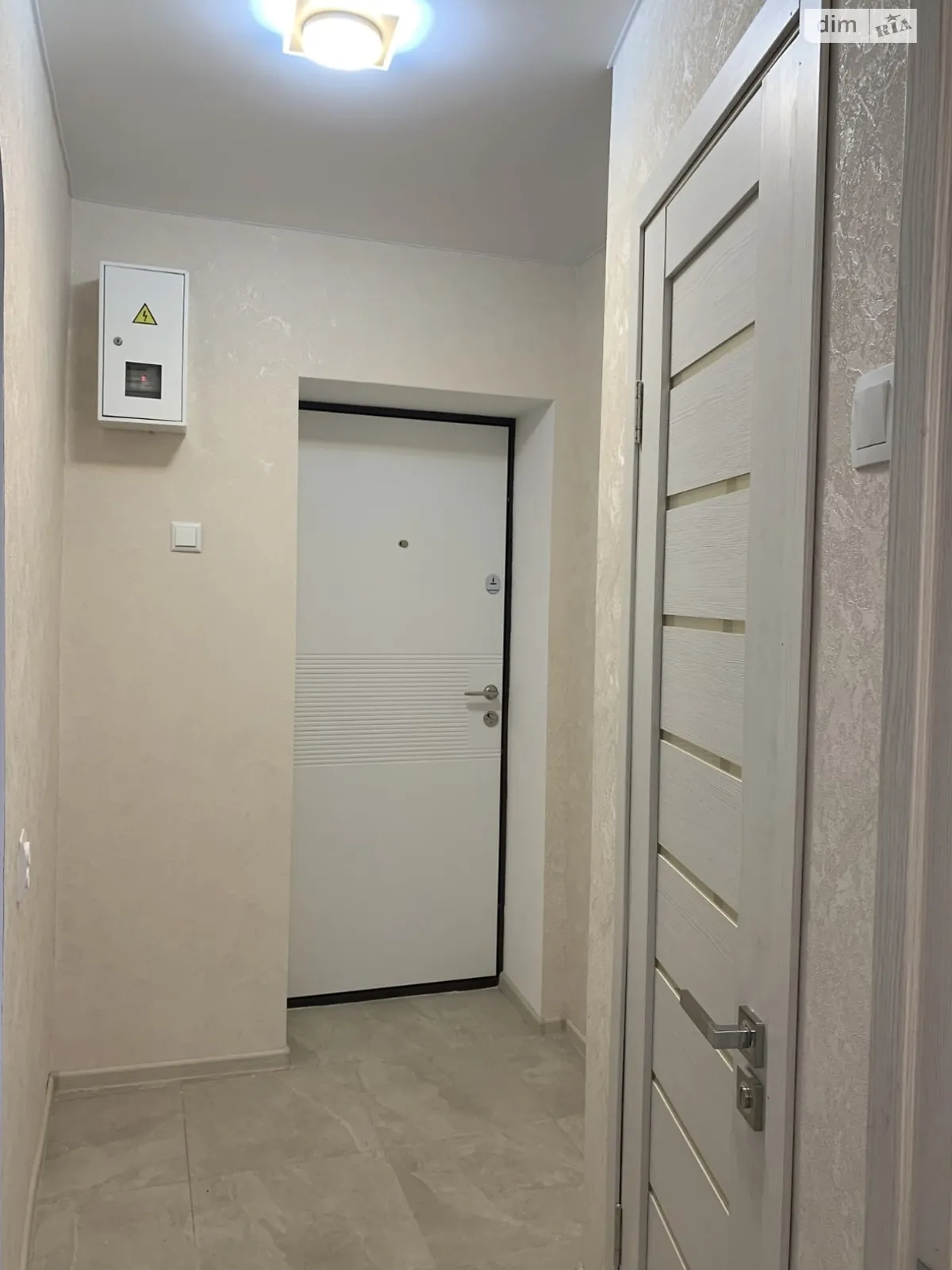 Продается 2-комнатная квартира 42 кв. м в Кропивницком - фото 3