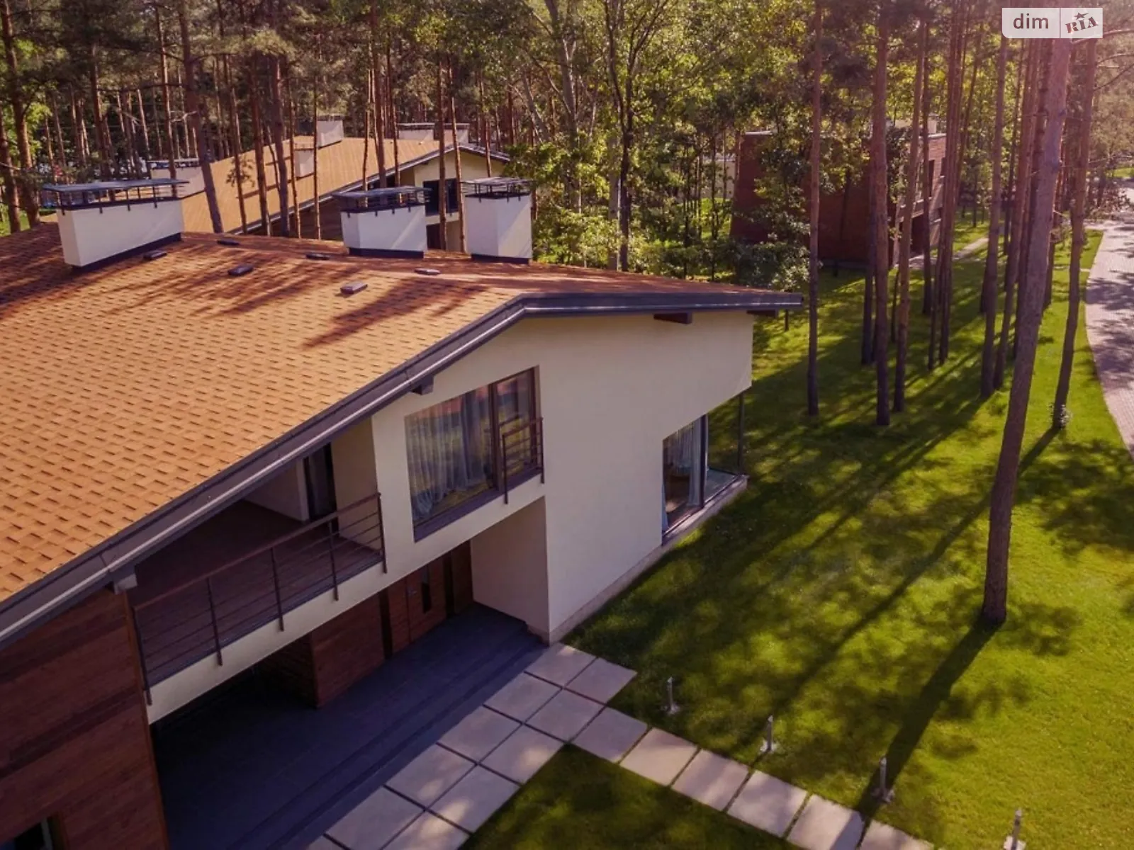Продается дом на 2 этажа 397 кв. м с террасой, цена: 1590000 $ - фото 1