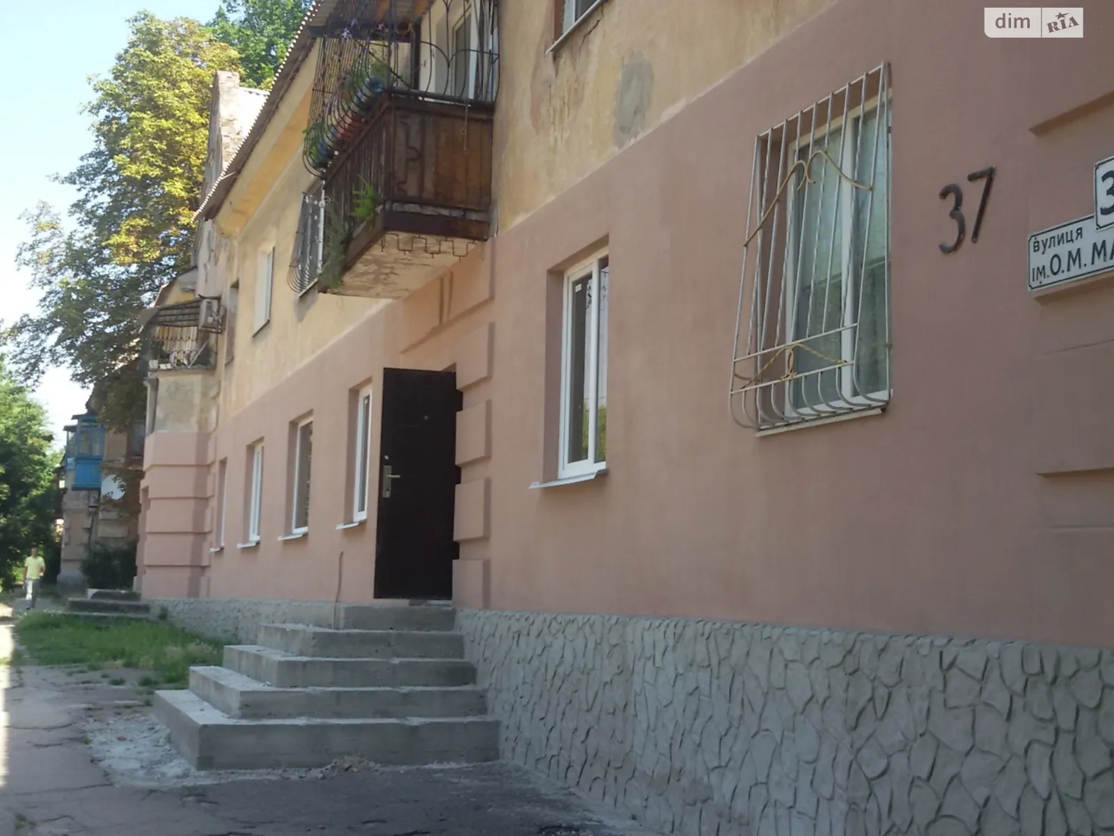 Сдается в аренду помещения свободного назначения 93.7 кв. м в 2-этажном здании, цена: 19000 грн - фото 1