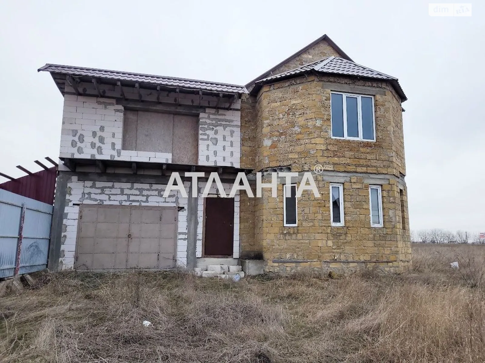 Продается дом на 2 этажа 150 кв. м с участком, цена: 55000 $ - фото 1